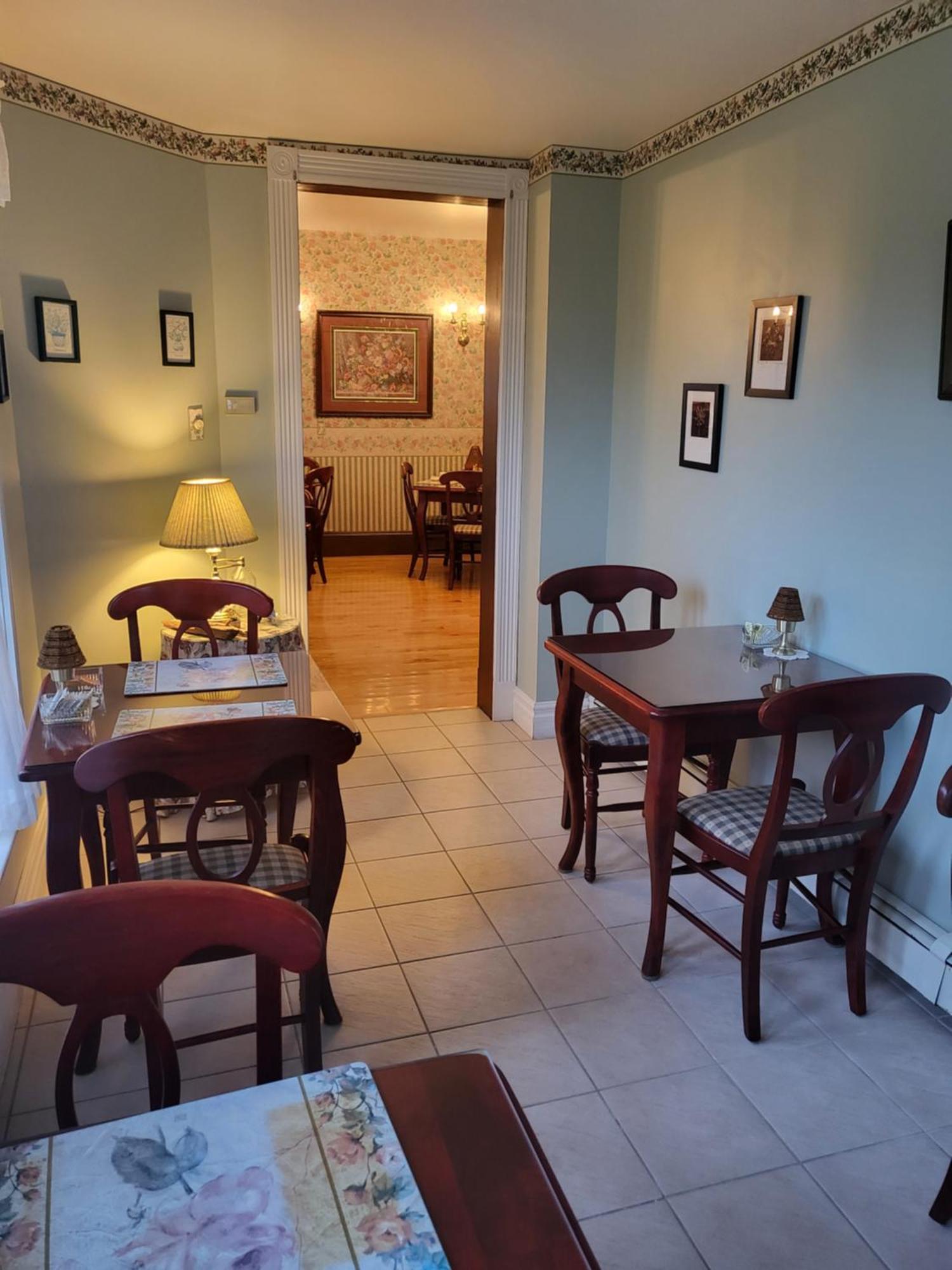 Cranberry Cove Inn 路易斯堡 外观 照片