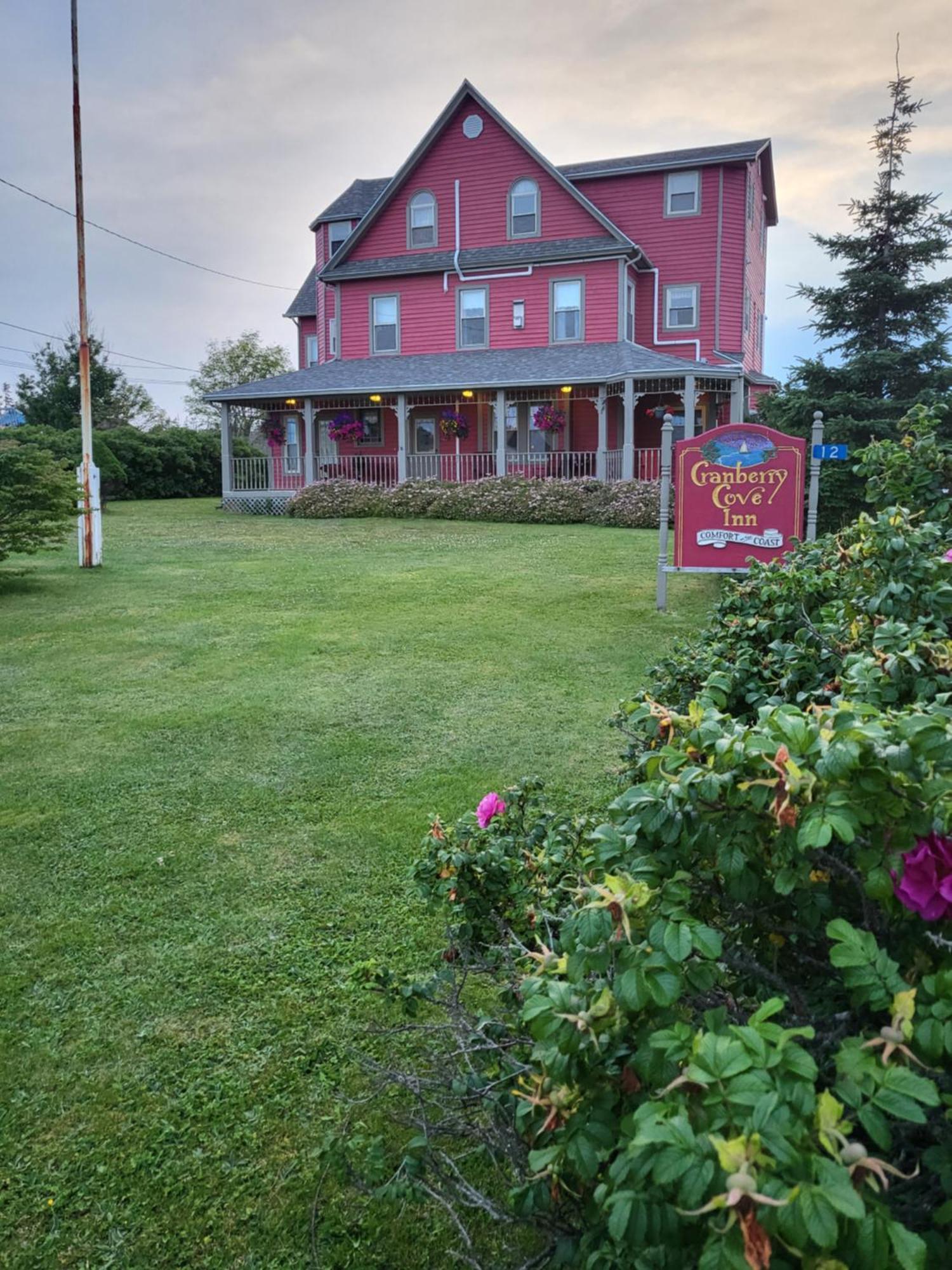 Cranberry Cove Inn 路易斯堡 外观 照片